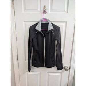 Lululemon Run Stay On Course Jacket Women Black Full Zip Thumbholes - Size 4